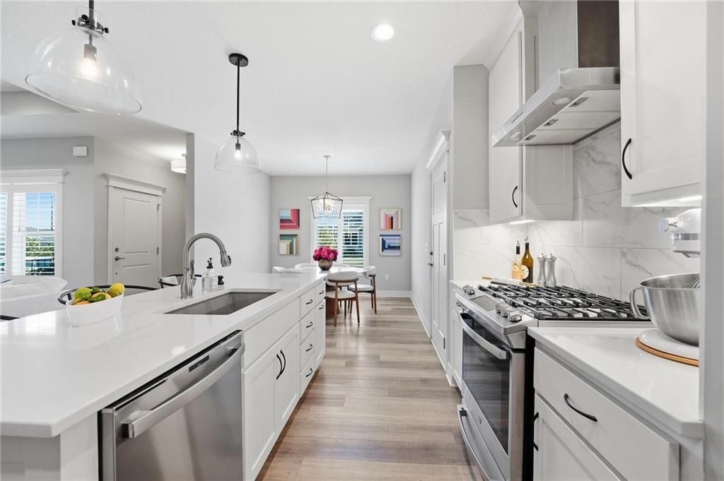 15264 W 171st Terrace — photo 3