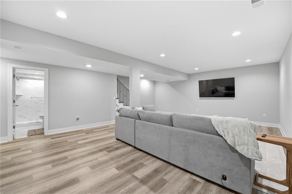 15264 W 171st Terrace — photo 33