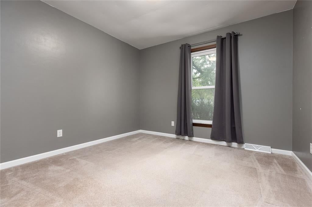7914 N Garfield Avenue — photo 19