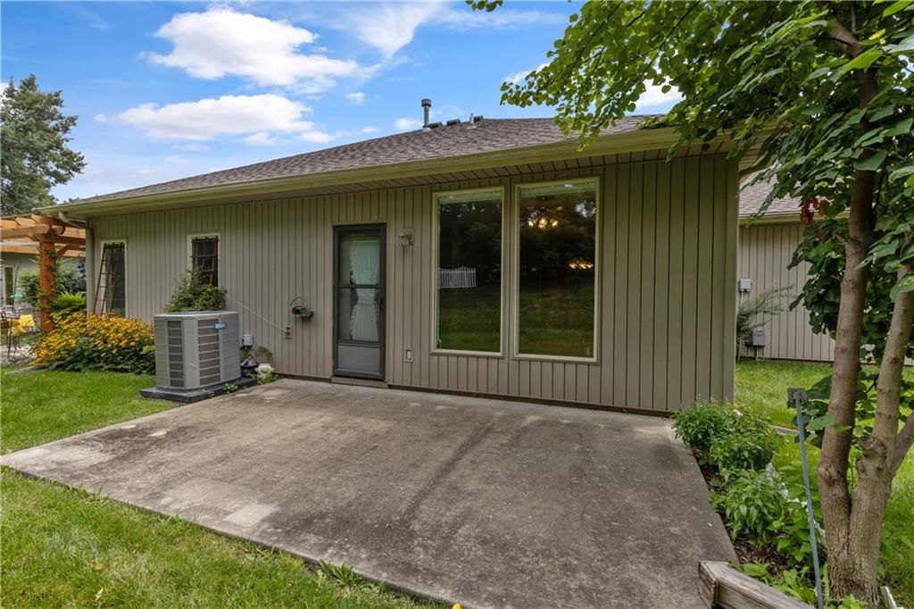 7412 N Campbell Street — photo 19
