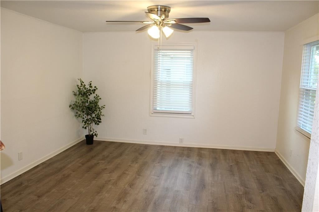 7609 Foster Street — photo 6
