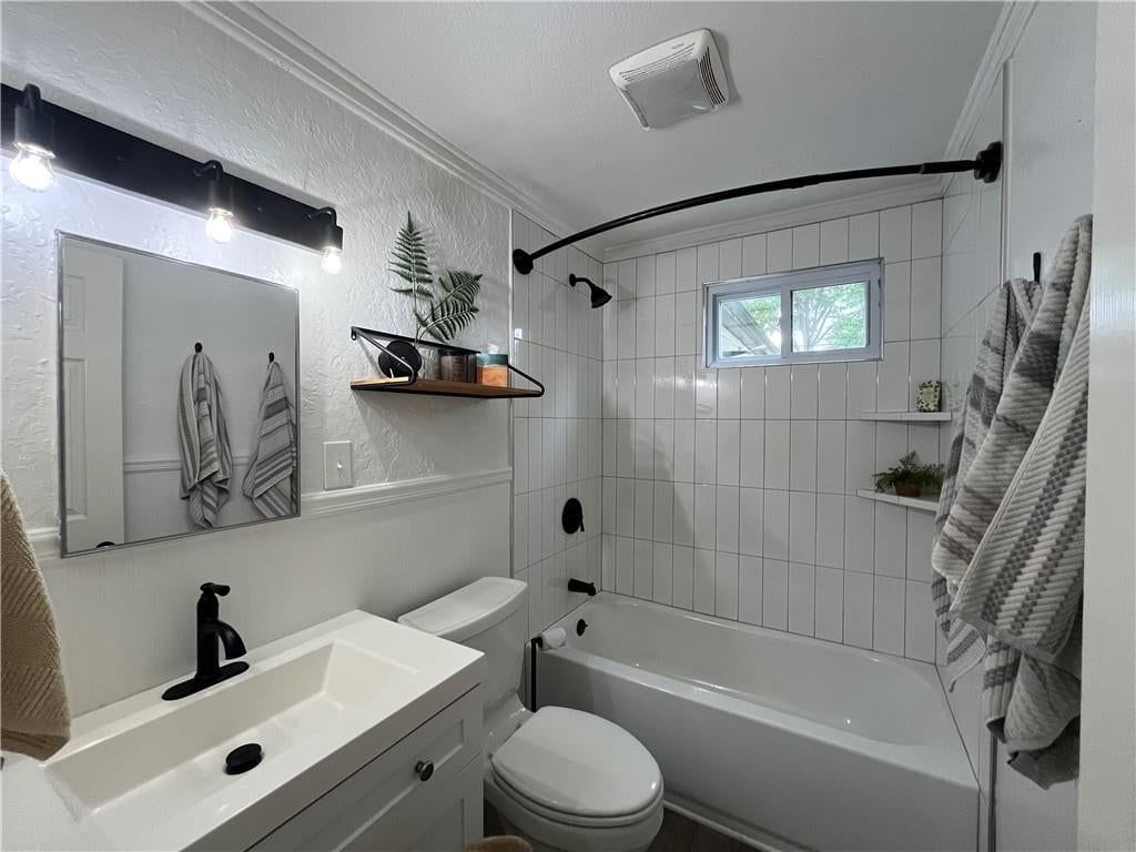 7609 Foster Street — photo 8