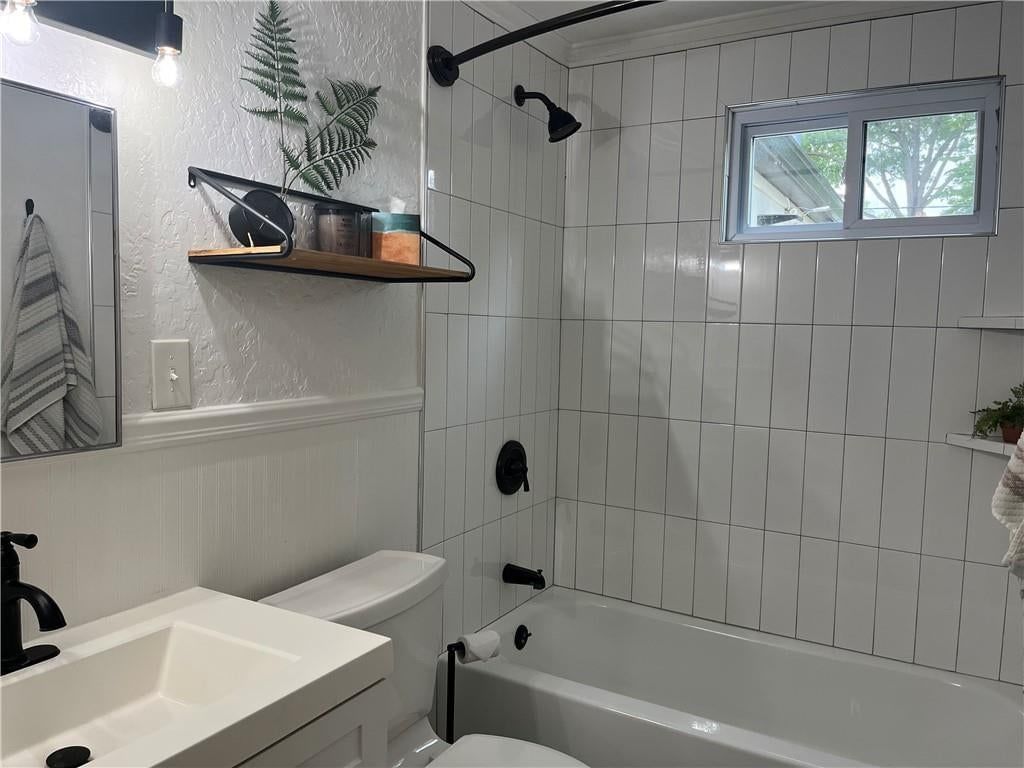 7609 Foster Street — photo 9