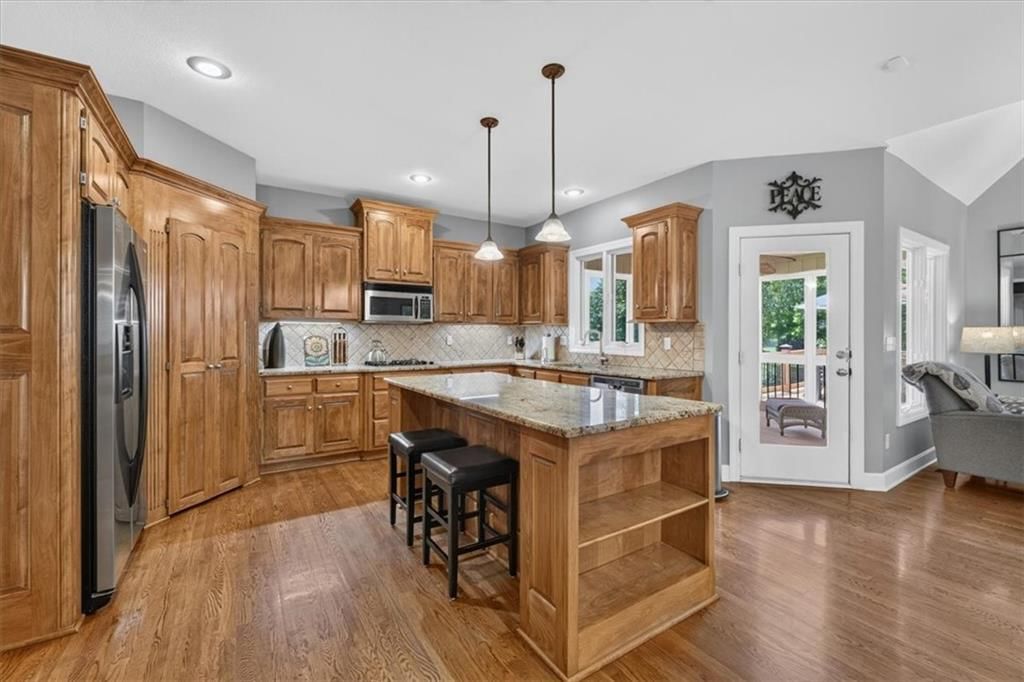 14804 Carter Street — photo 24