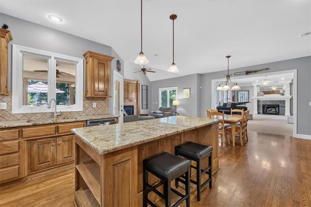 14804 Carter Street — photo 28