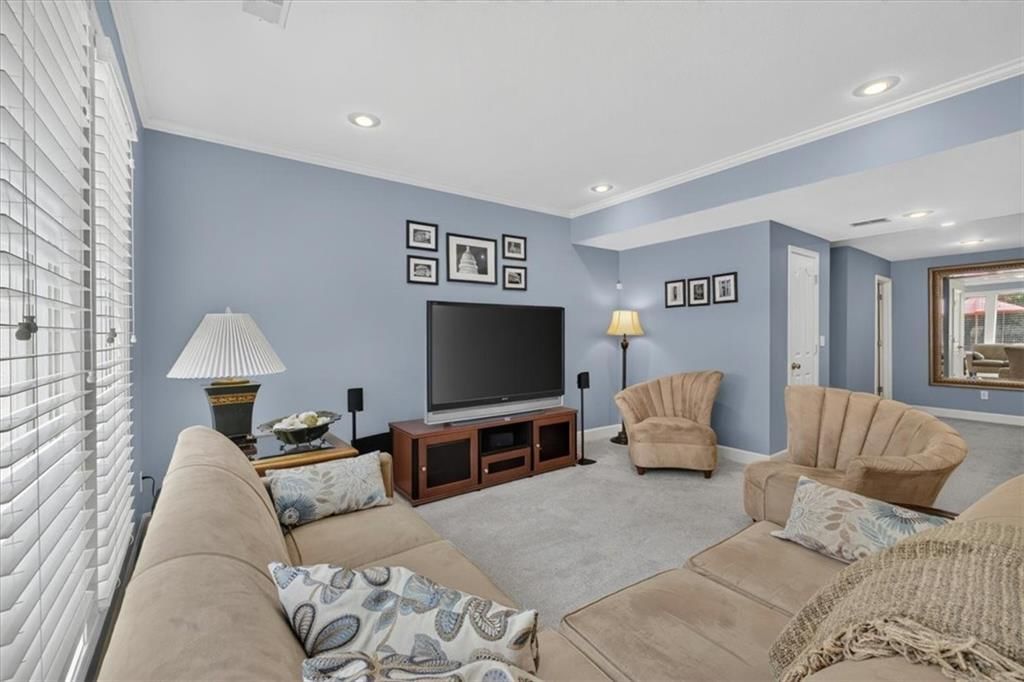 14804 Carter Street — photo 40