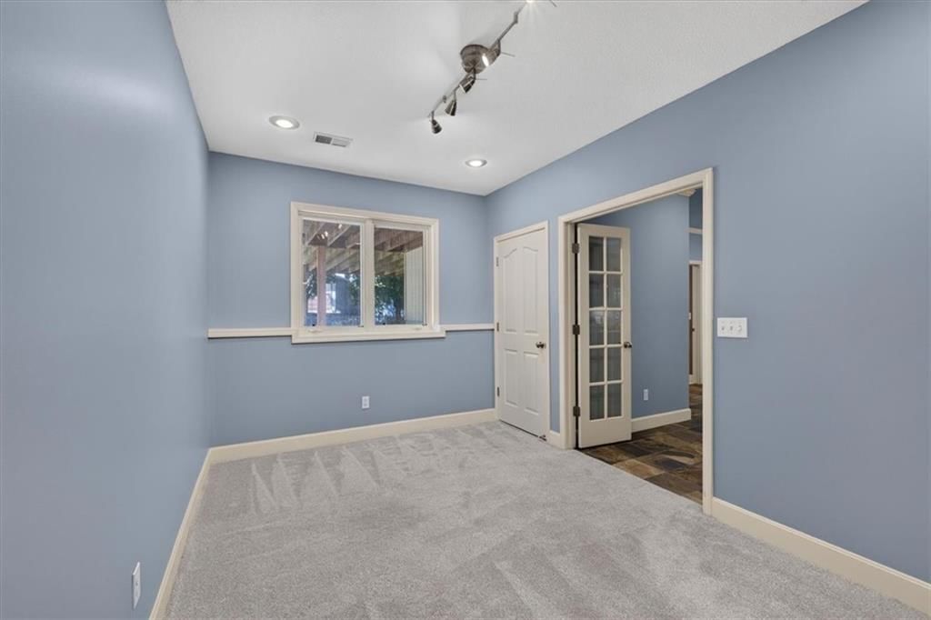 14804 Carter Street — photo 58