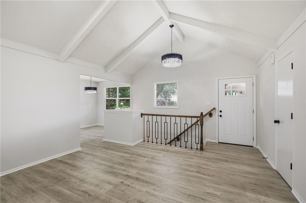 3702 NE Grant Street — photo 4