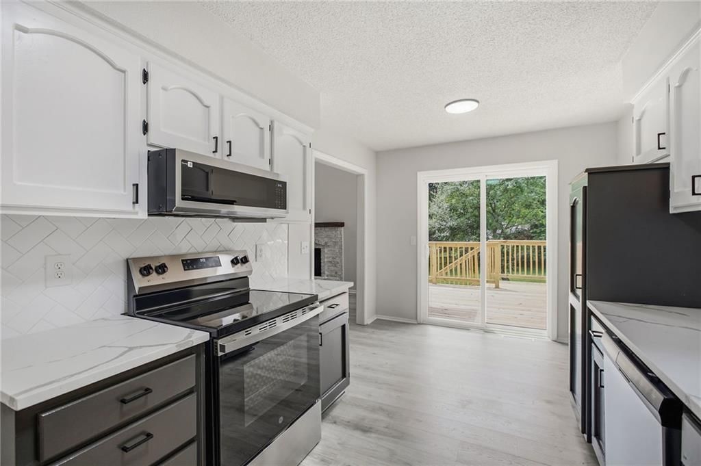 3702 NE Grant Street — photo 12