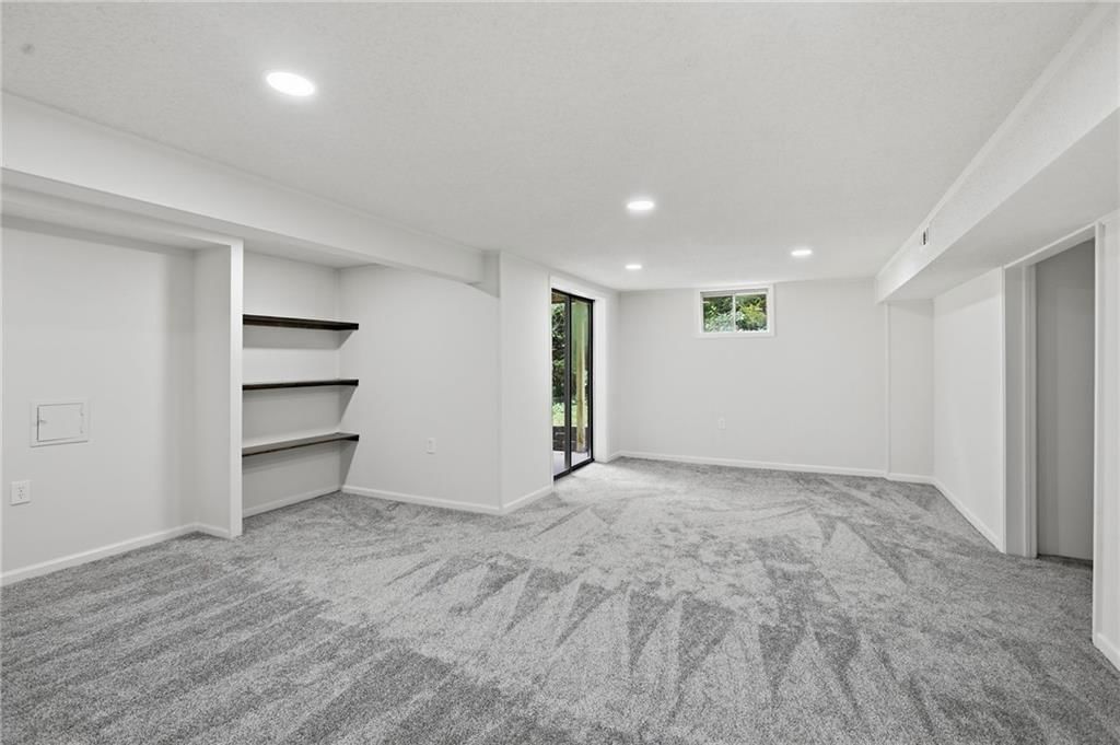3702 NE Grant Street — photo 29