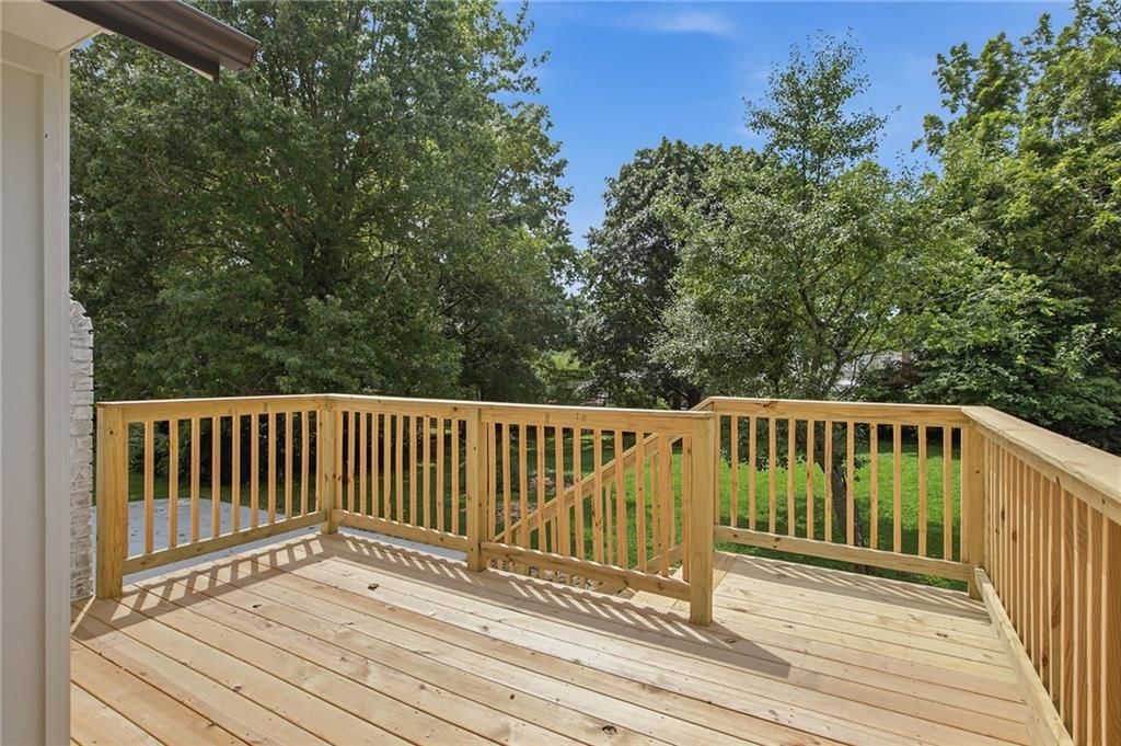 3702 NE Grant Street — photo 39