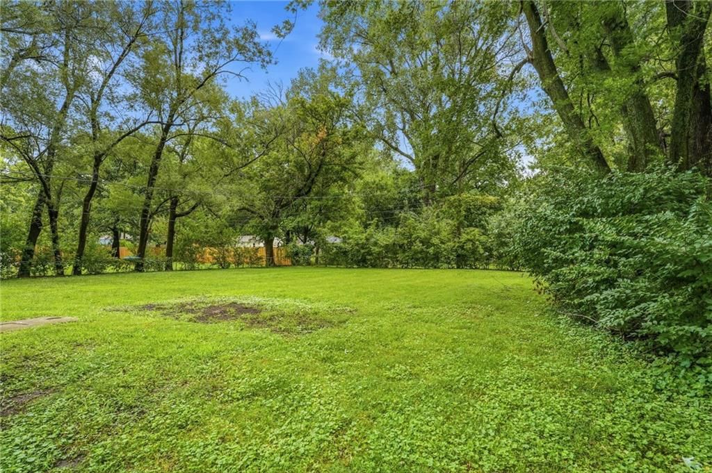 Photo 29 of 32 - 17249 S Prospect Avenue, Belton, MO 64012