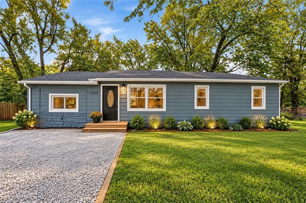 17249 S Prospect Avenue, Belton, MO