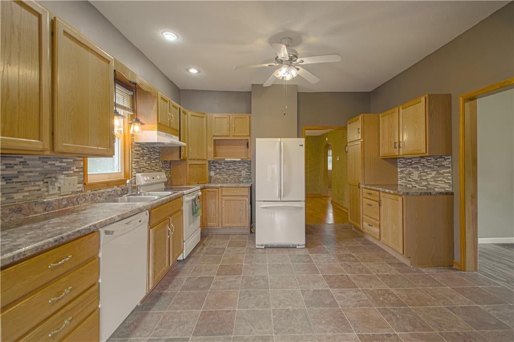314 N Main Street — photo 9