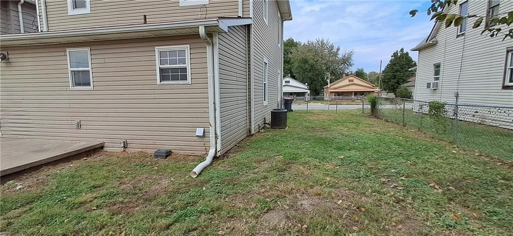 304 Alabama Street — photo 21