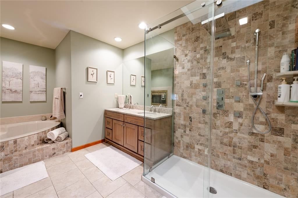 7000 N Agnes Street — photo 18