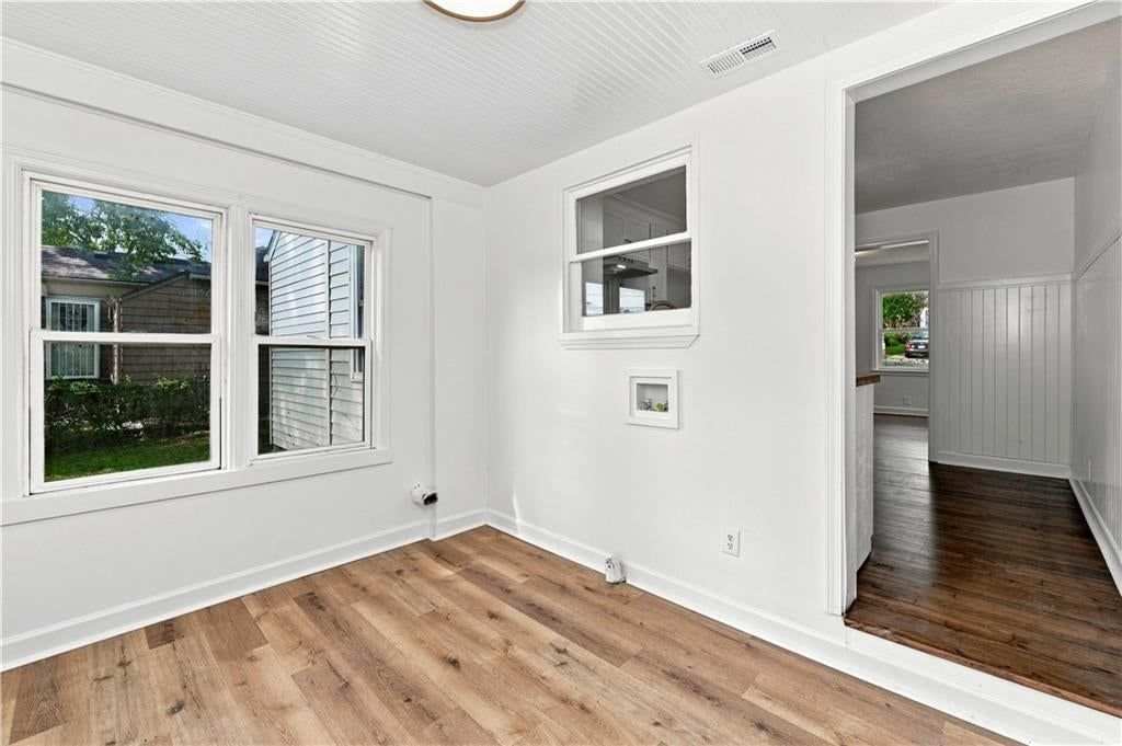 7533 Marty Street — photo 10