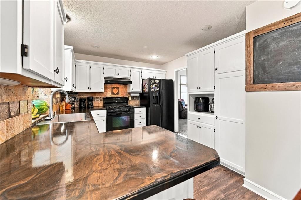 1207 SW Eastman Court — photo 10
