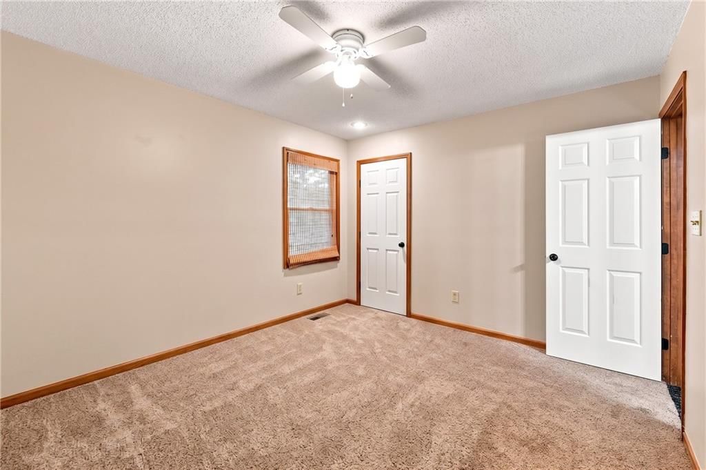 1207 SW Eastman Court — photo 19