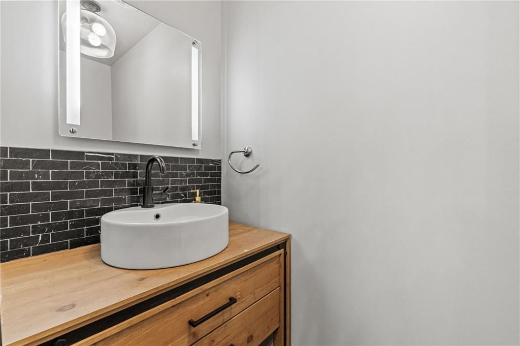 4525 Wyoming Street — photo 15