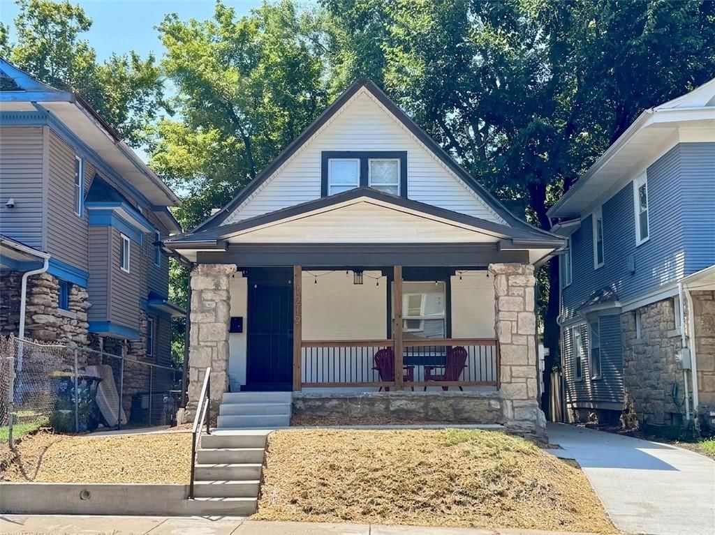 1219 E 41st Street — photo 1