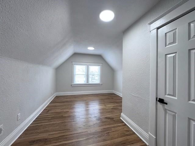 1219 E 41st Street — photo 24