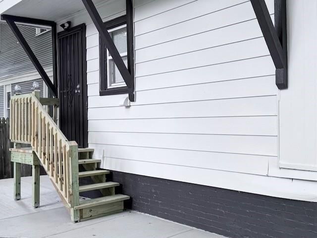 1219 E 41st Street — photo 35