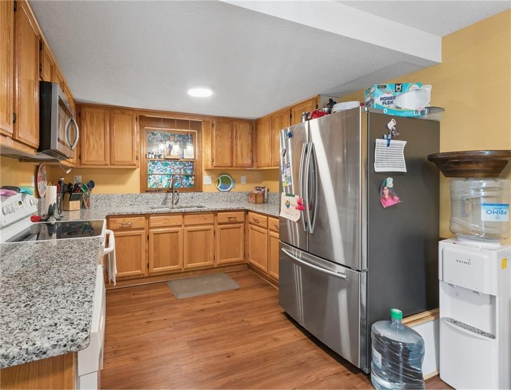 909 Daisy Street — photo 13