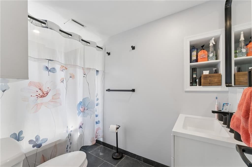 909 Daisy Street — photo 29