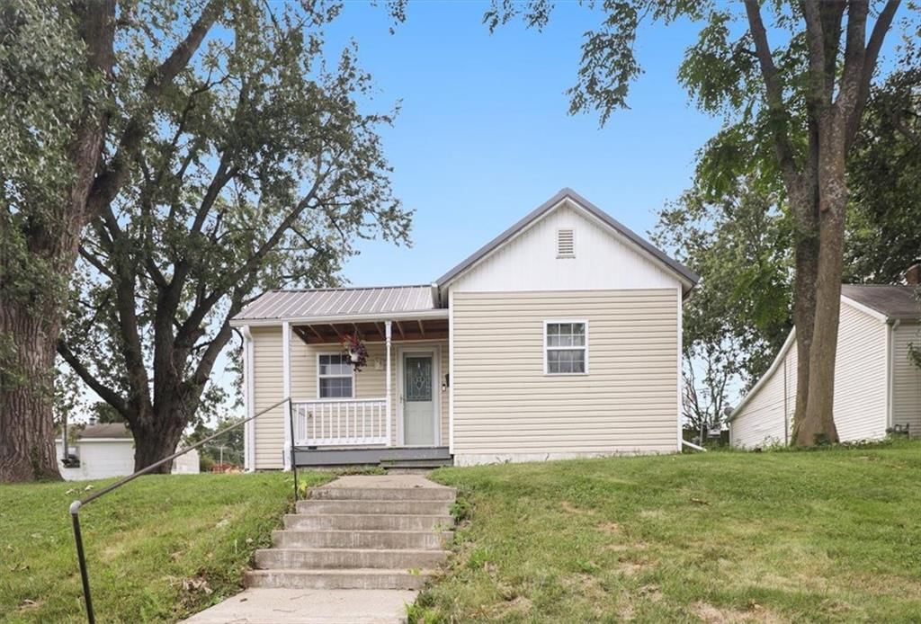 204 W Pearl Street — photo 22