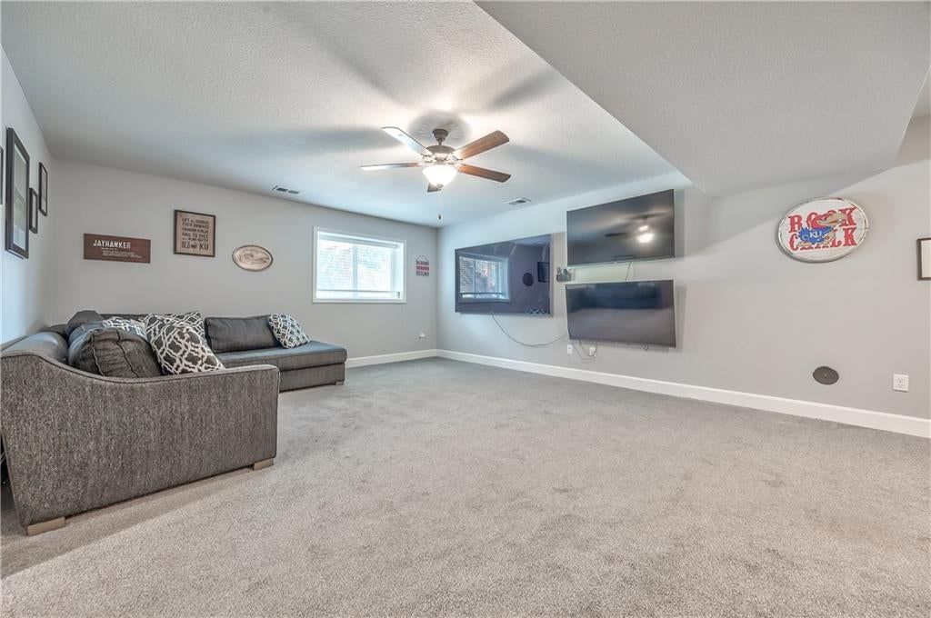 3704 NW 95th Street — photo 34