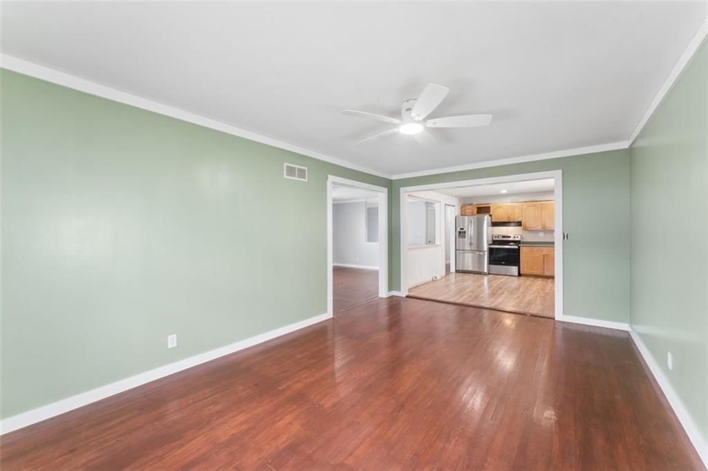 101 W Insley Avenue — photo 20