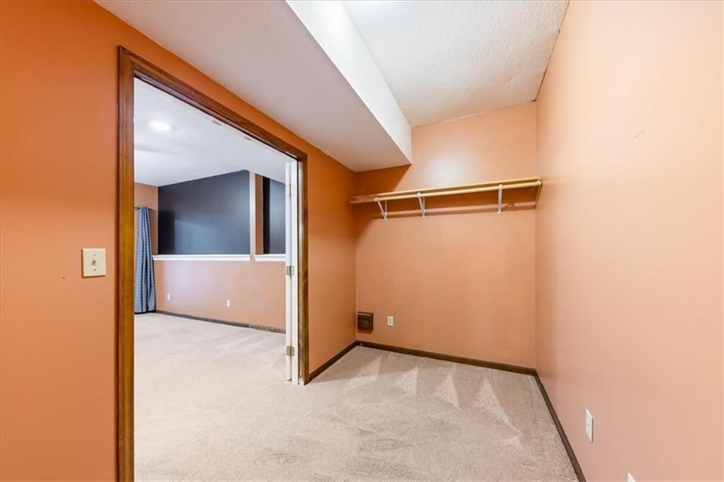 Photo 36 of 51 - 15421 Kansas Avenue, Basehor, KS 66007