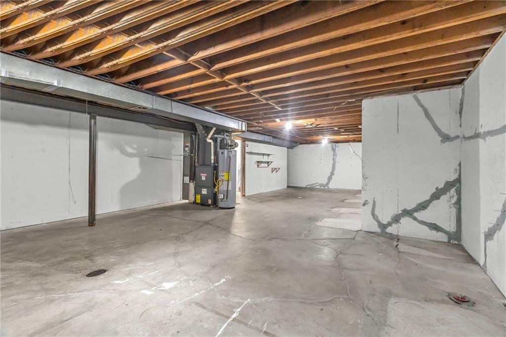 1235 SW Horizon Drive — photo 18