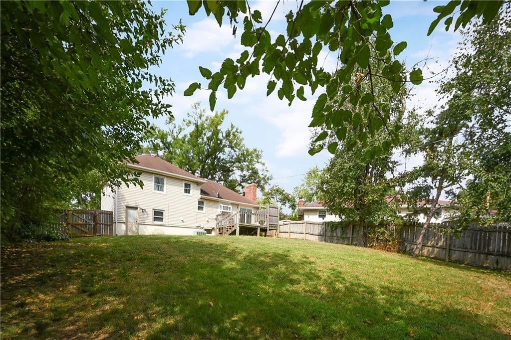 303 SW Pinnell Drive — photo 9