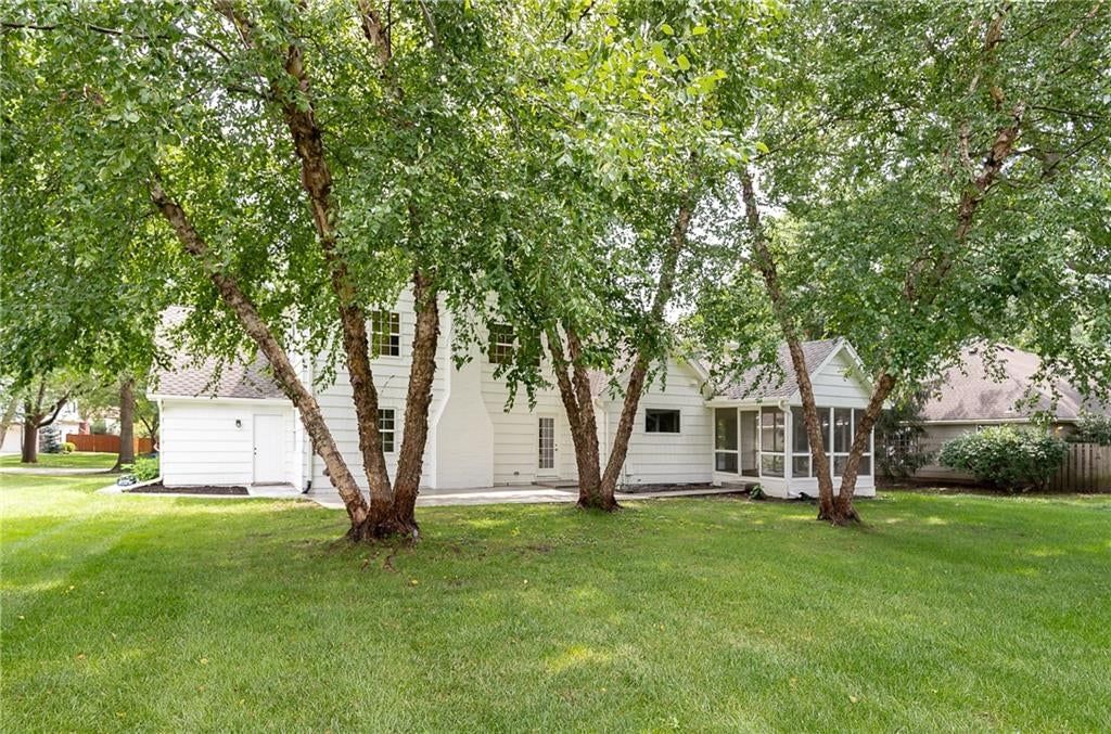 Photo 36 of 44 - 9308 Alhambra Street, Prairie Village, KS 66207