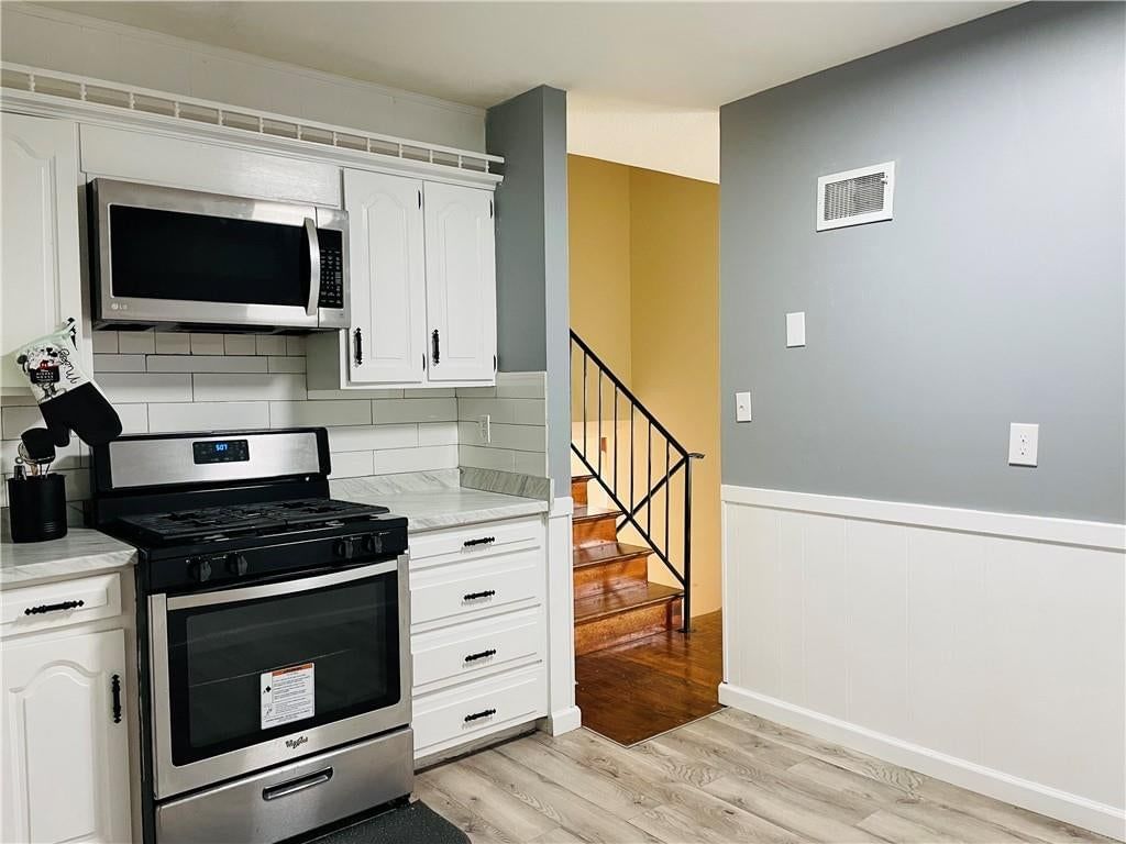 11703 Belmont Avenue — photo 21