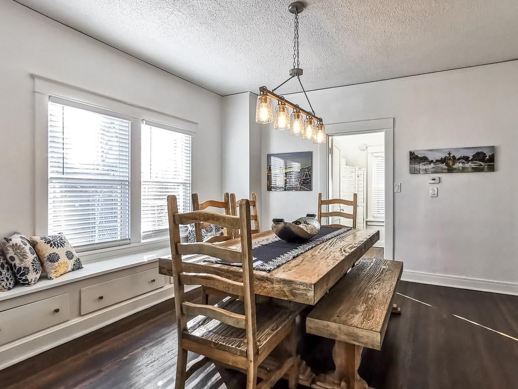 4548 Mercier Street — photo 13
