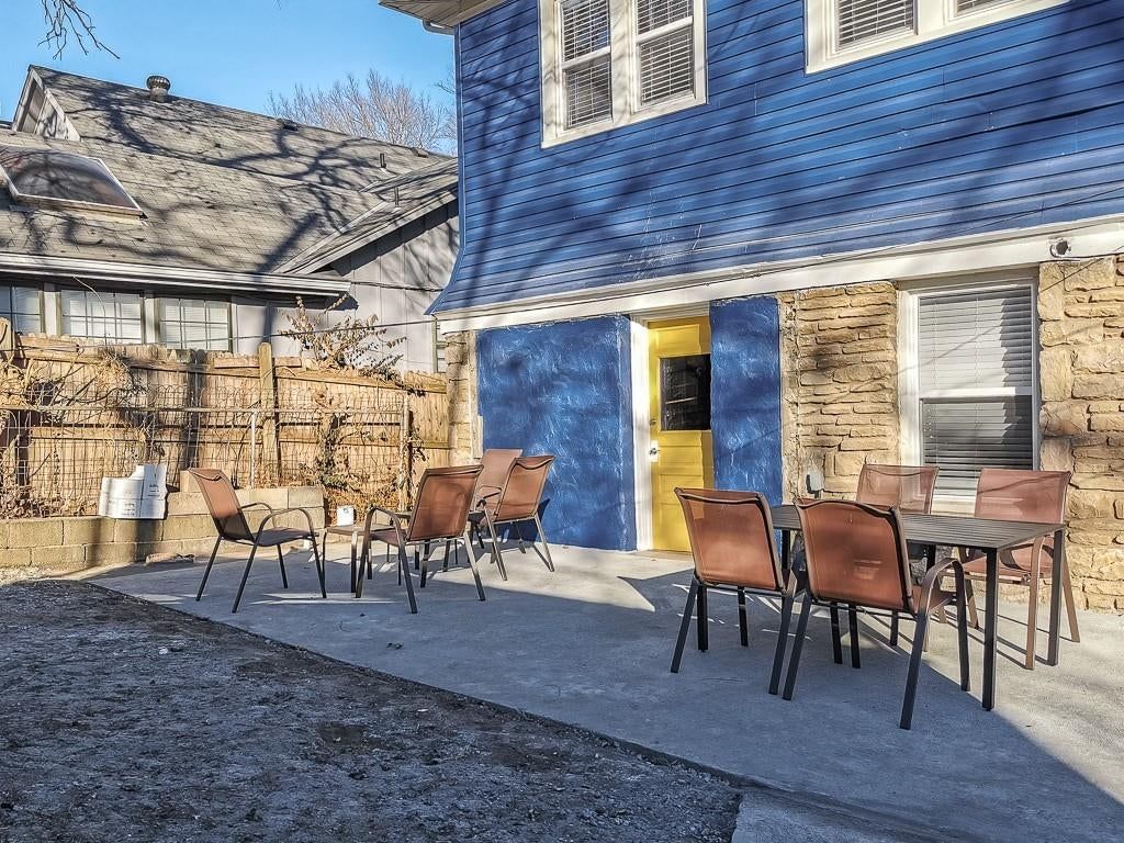 4548 Mercier Street — photo 37