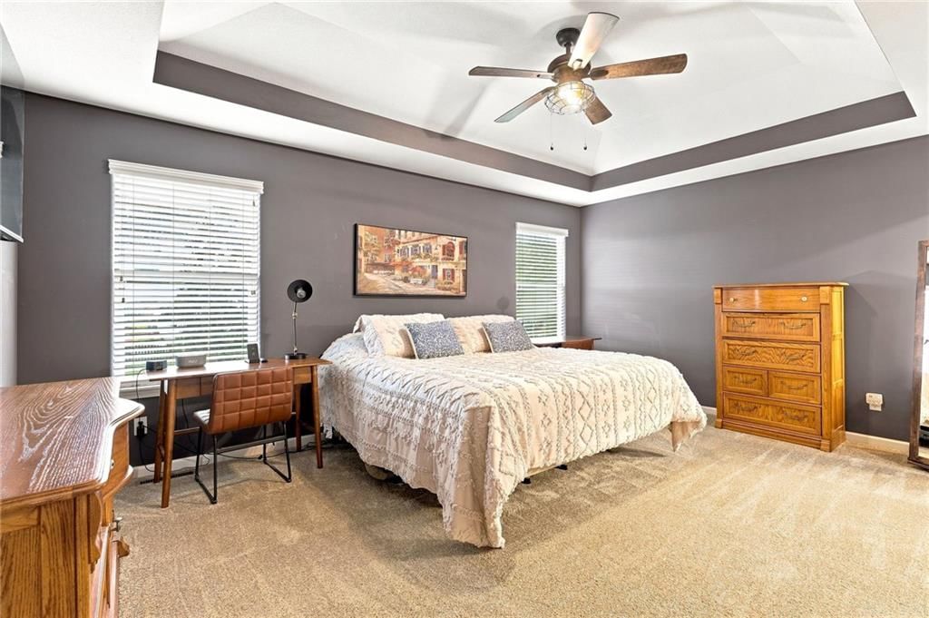Photo 22 of 40 - 906 SW Bobcat Street, Oak Grove, MO 64075