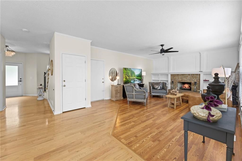 13001 Slater Street — photo 20