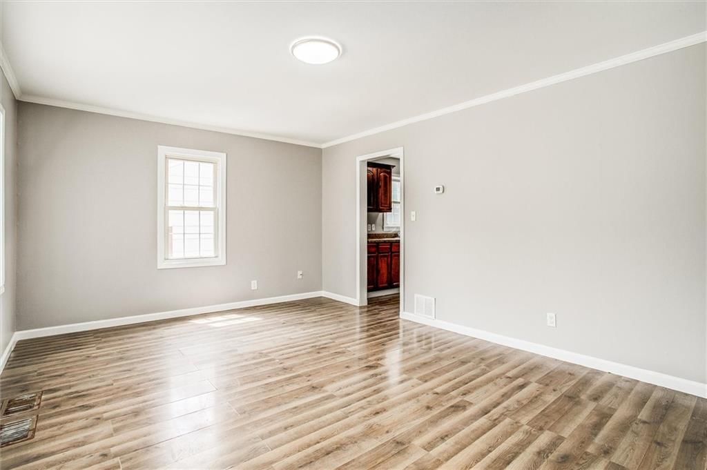3336 Jackson Avenue — photo 13