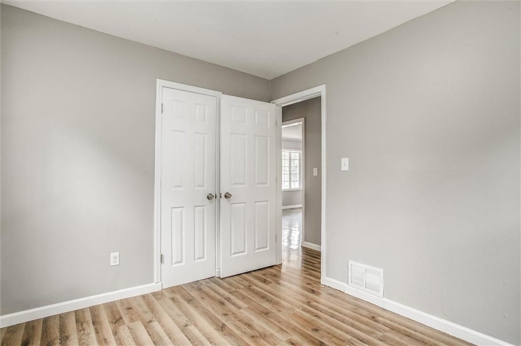 3336 Jackson Avenue — photo 21