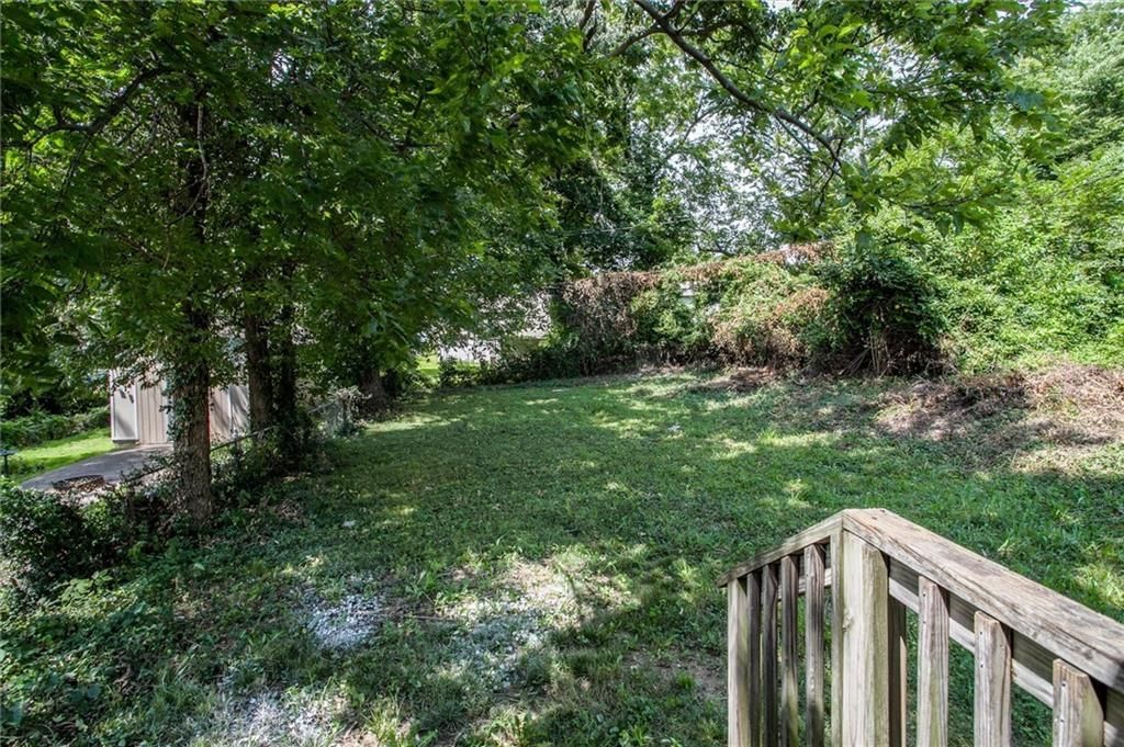 3336 Jackson Avenue — photo 22