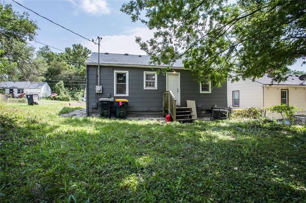 3336 Jackson Avenue — photo 24