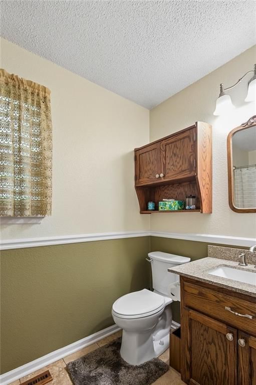 8715 NE 116th Street — photo 25