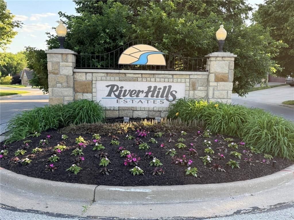 L 106 River Hills Drive — photo 13