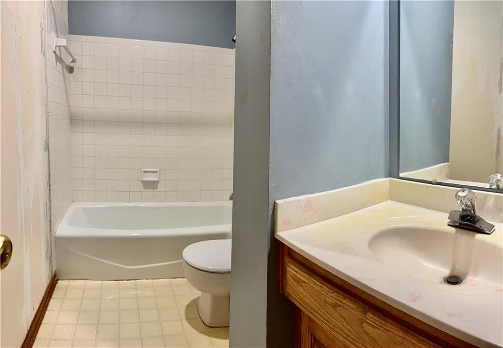 14606 Bristol Avenue — photo 11