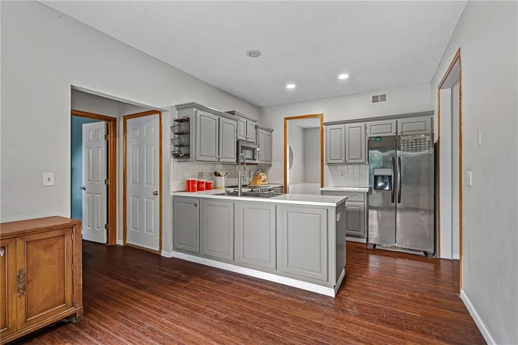 22217 W 51st Street — photo 9