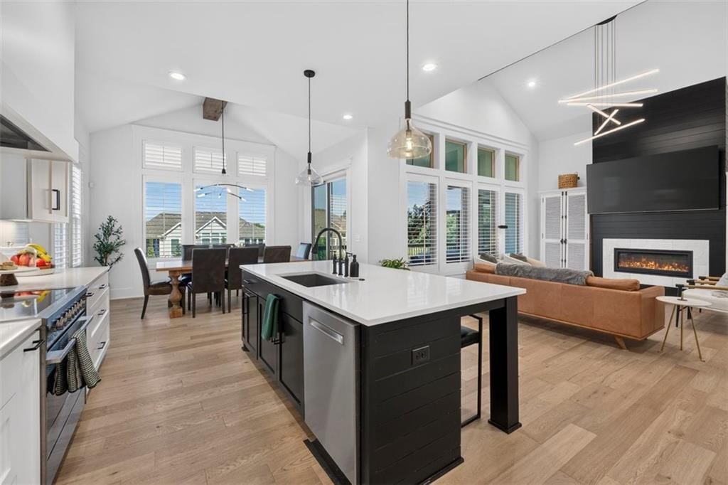 17401 Oakshire Street — photo 15